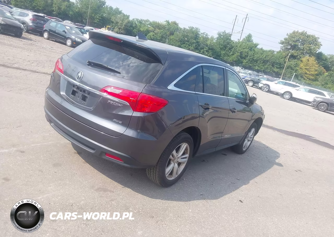 2015 Acura Rdx VIN:5J8TB4H59FL000179 - 4