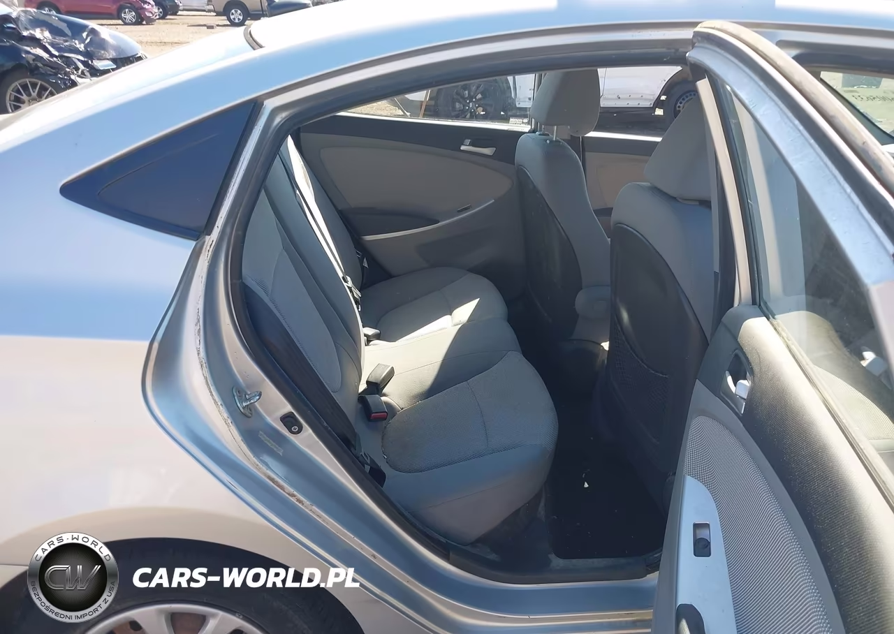 2012 Hyundai Accent Gls VIN:KMHCT4AE7CU169690 - 8