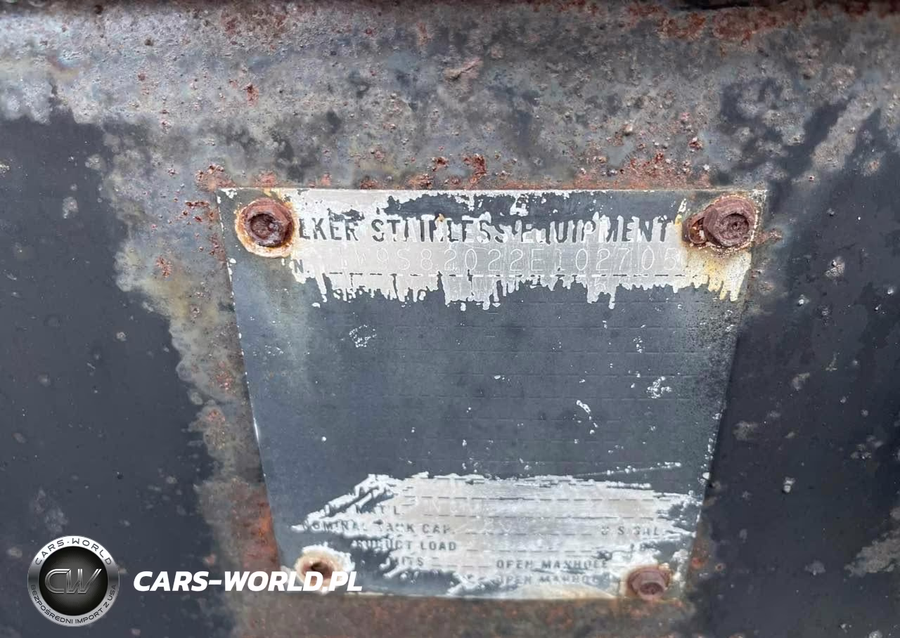 1984 Walker Tanker VIN:1W9S82022E1027056 - 9