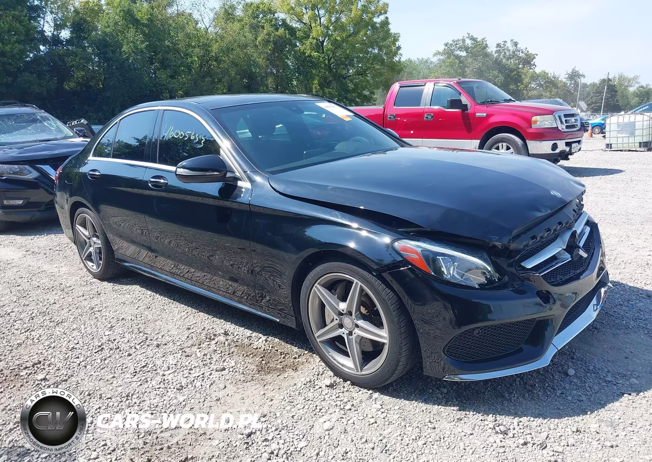 2015 Mercedes-Benz C 300 Sport 4Matic – zdjęcie 1 z 19