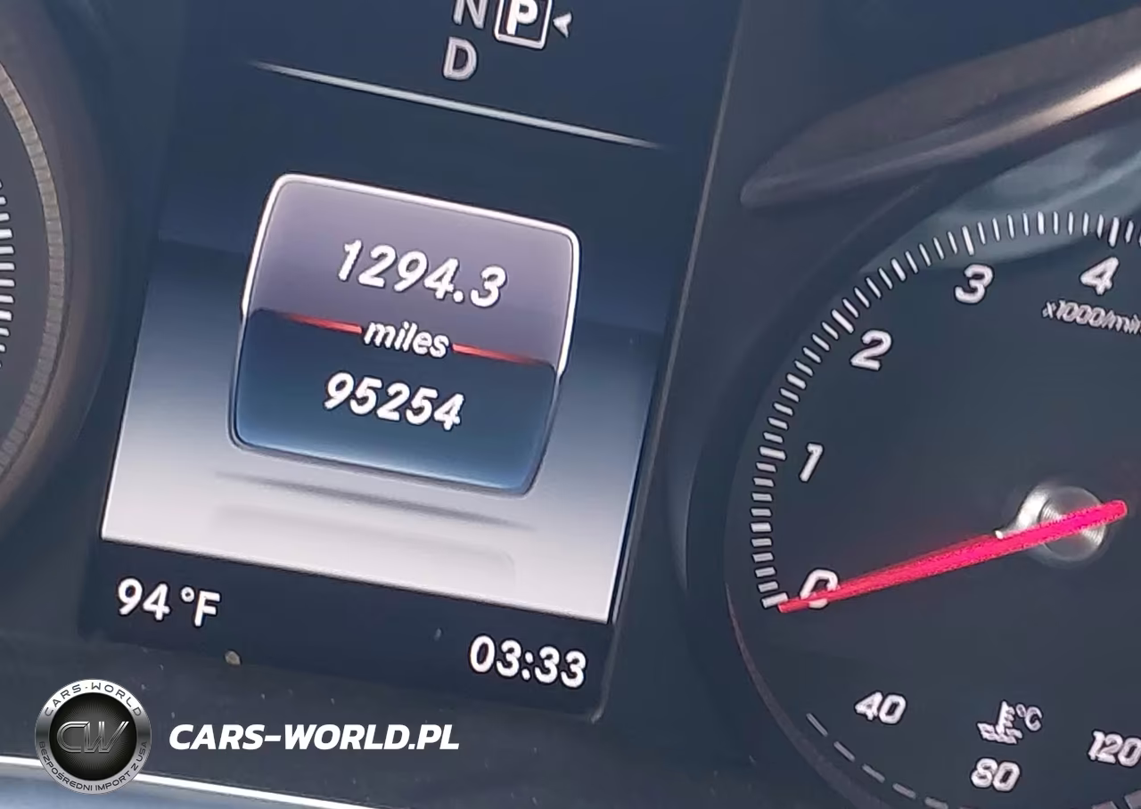 2015 Mercedes-Benz C 300 Sport 4Matic VIN:55SWF4KB5FU090172 - 16