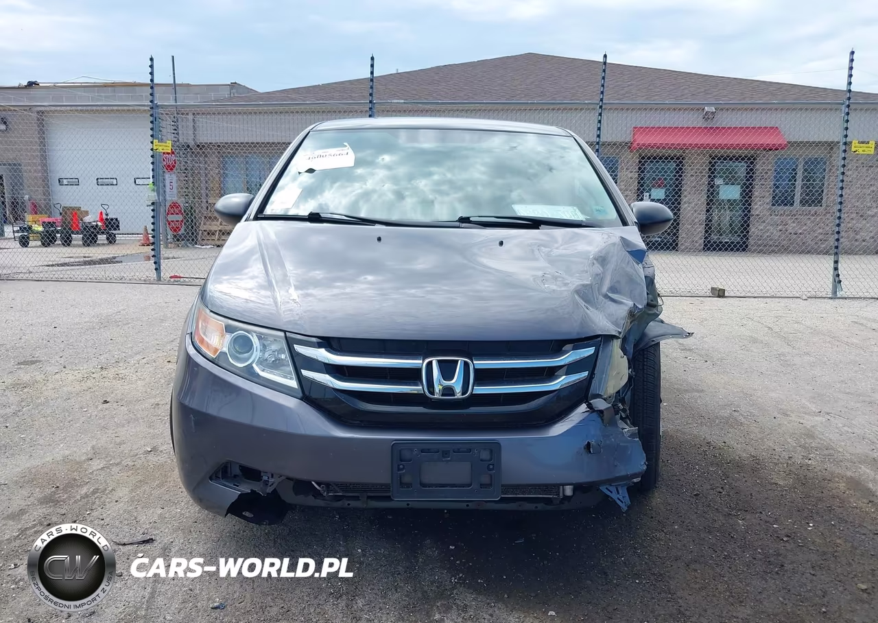 2015 Honda Odyssey Lx VIN:5FNRL5H24FB074887 - 11