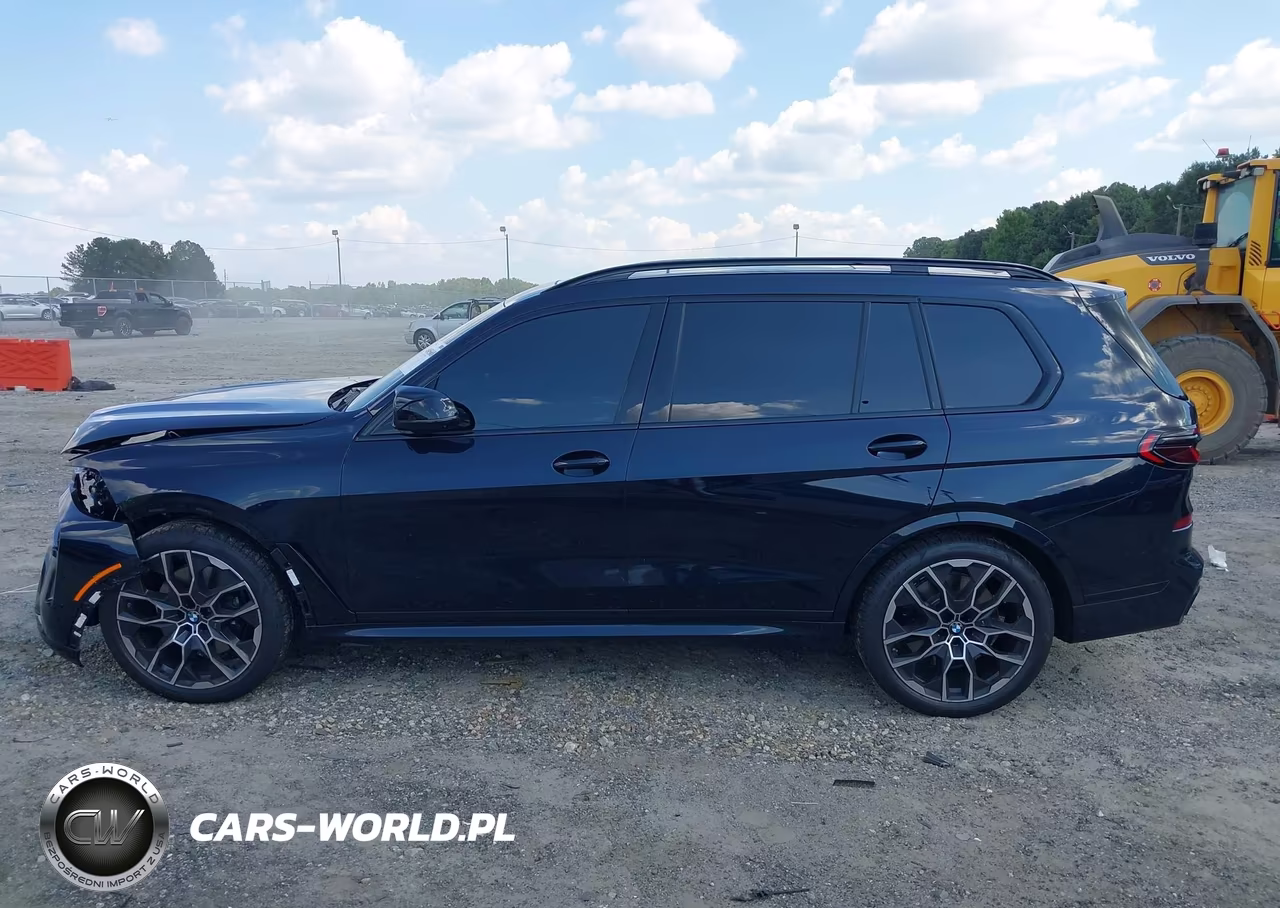 2026 BMW X7 M60I VIN:5UX33EM06T9269257 - 15