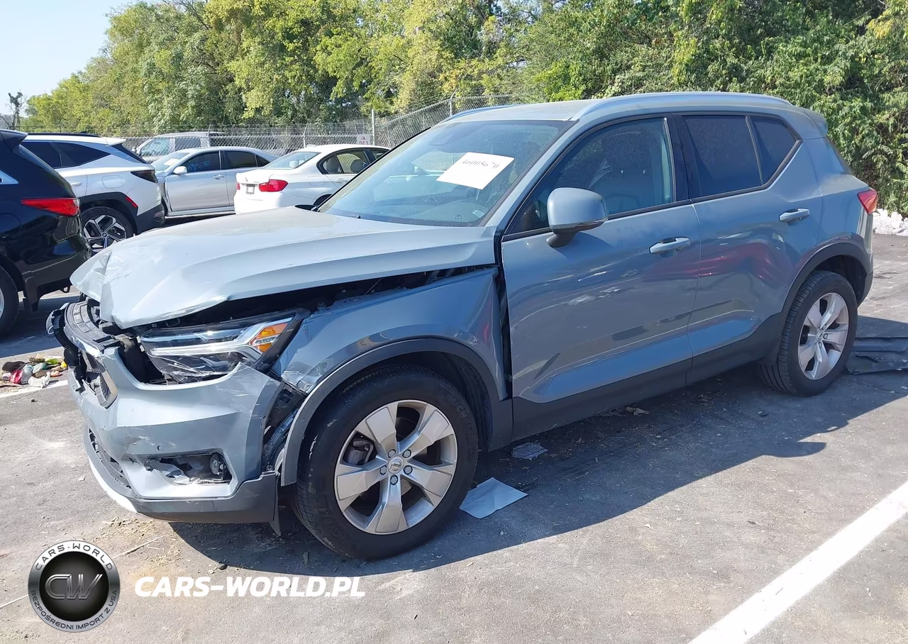 2022 Volvo Xc40 T5 Momentum VIN:YV4162UK0N2763008 - 2