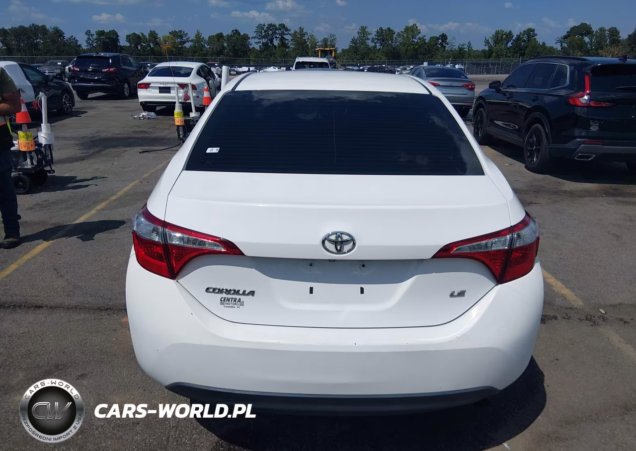 2016 Toyota Corolla Le VIN:2T1BURHEXGC669555 - 17