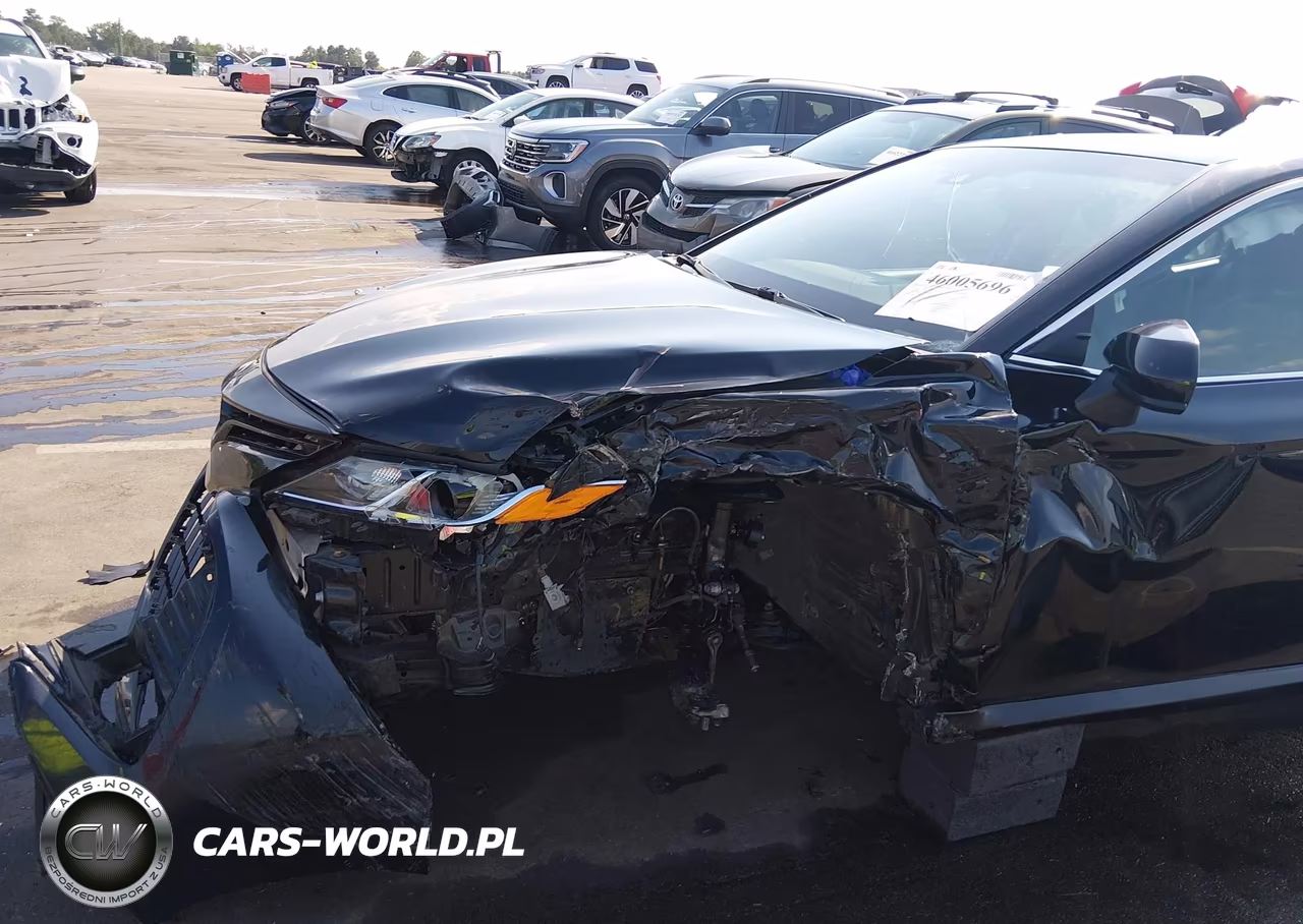 2018 Toyota Camry Le VIN:4T1B11HK2JU601188 - 6