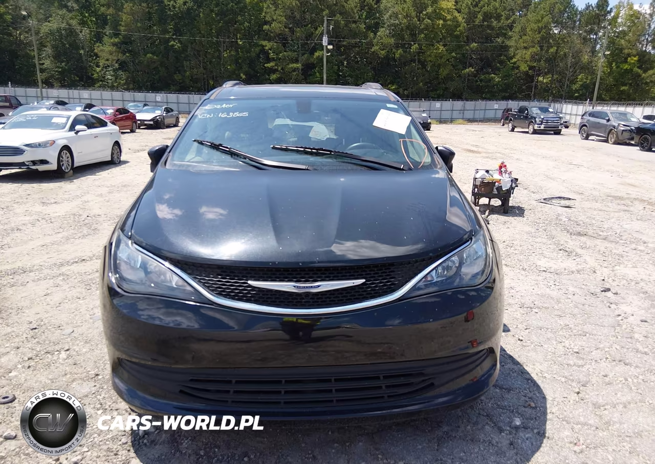 2020 Chrysler Voyager Lxi VIN:2C4RC1DG9LR163865 - 12