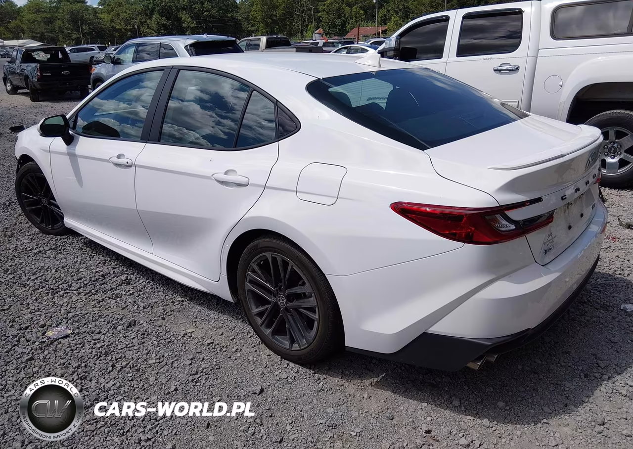 2025 Toyota Camry Se VIN:4T1DAACKXSU079041 - 3