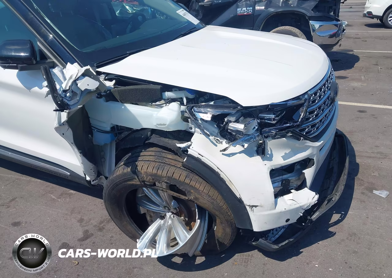 2023 Ford Explorer Limited VIN:1FMSK7FH7PGB49608 - 6