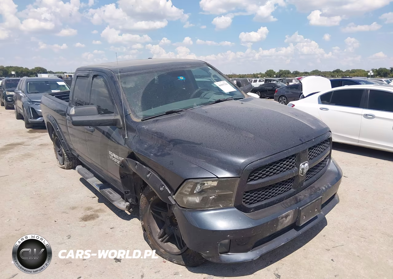 2019 Ram 1500 Classic Express 4X4 6'4 Box