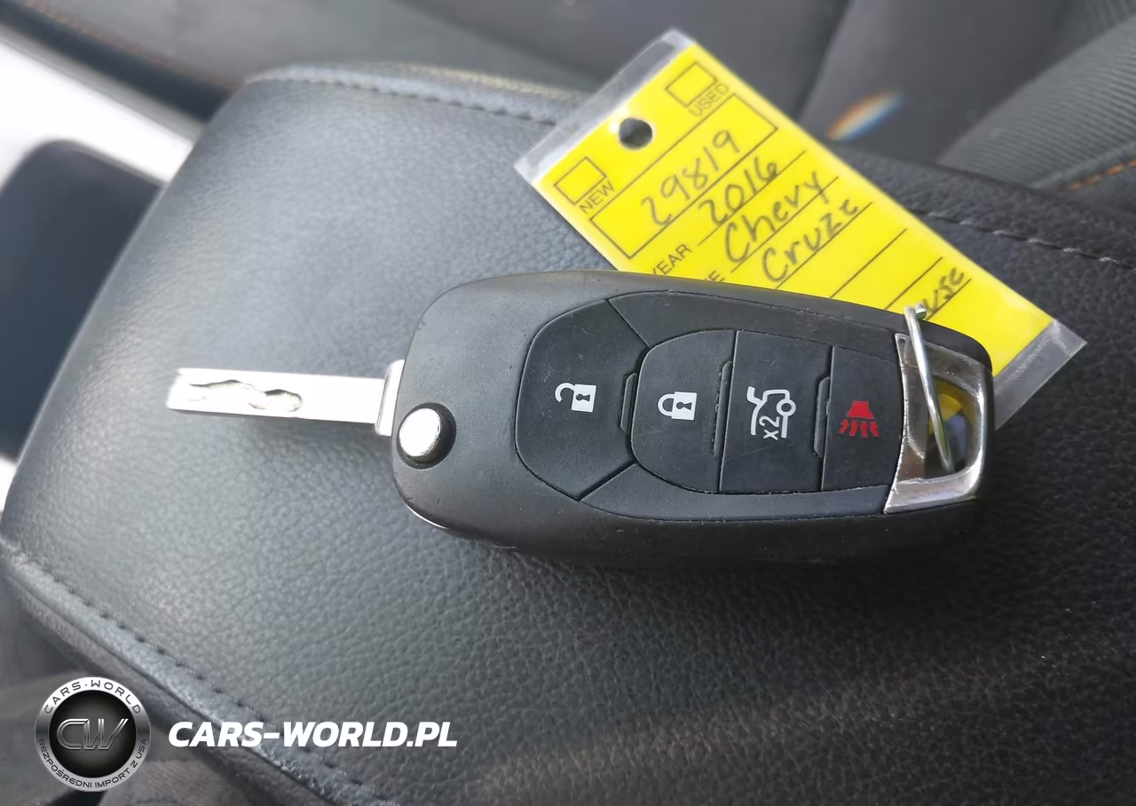 2016 Chevrolet Cruze Ls Auto VIN:1G1BC5SM7G7301940 - 11