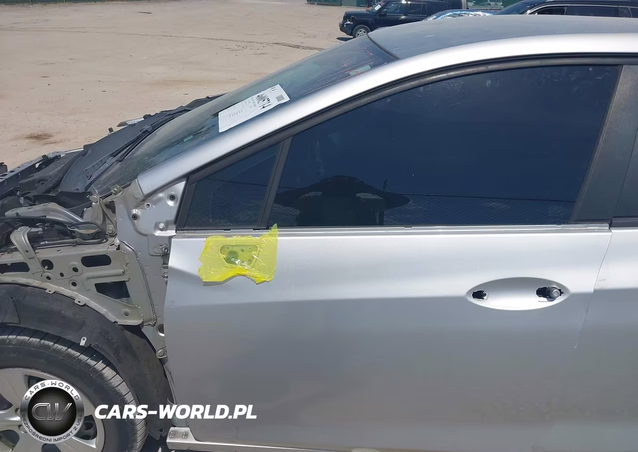 2016 Chevrolet Cruze Ls Auto VIN:1G1BC5SM7G7301940 - 15