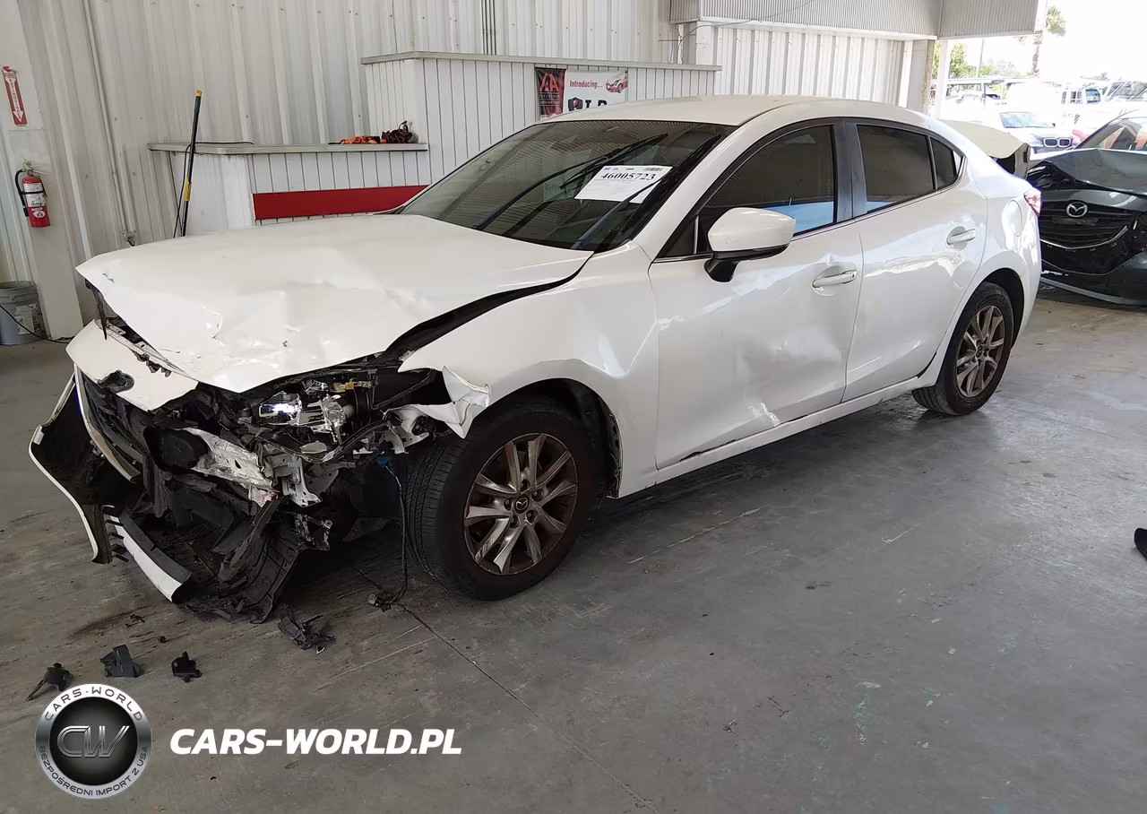 2018 Mazda Mazda3 Sport VIN:3MZBN1U77JM207441 - 2