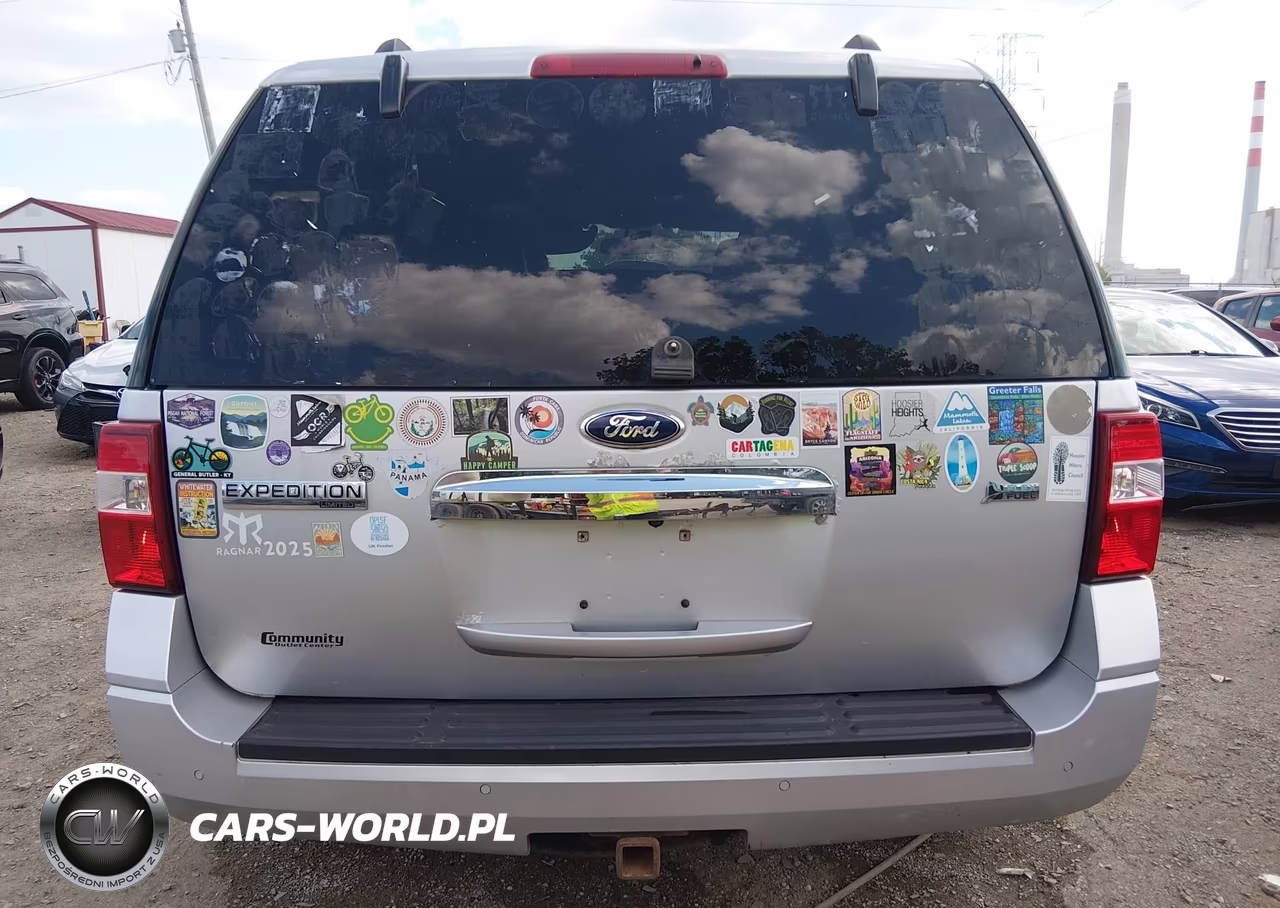 2012 Ford Expedition Limited VIN:1FMJU2A54CEF66180 - 16