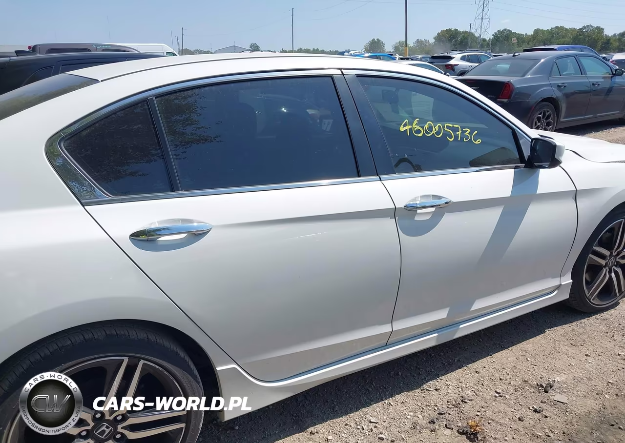 2016 Honda Accord Sport VIN:1HGCR2F53GA128028 - 13