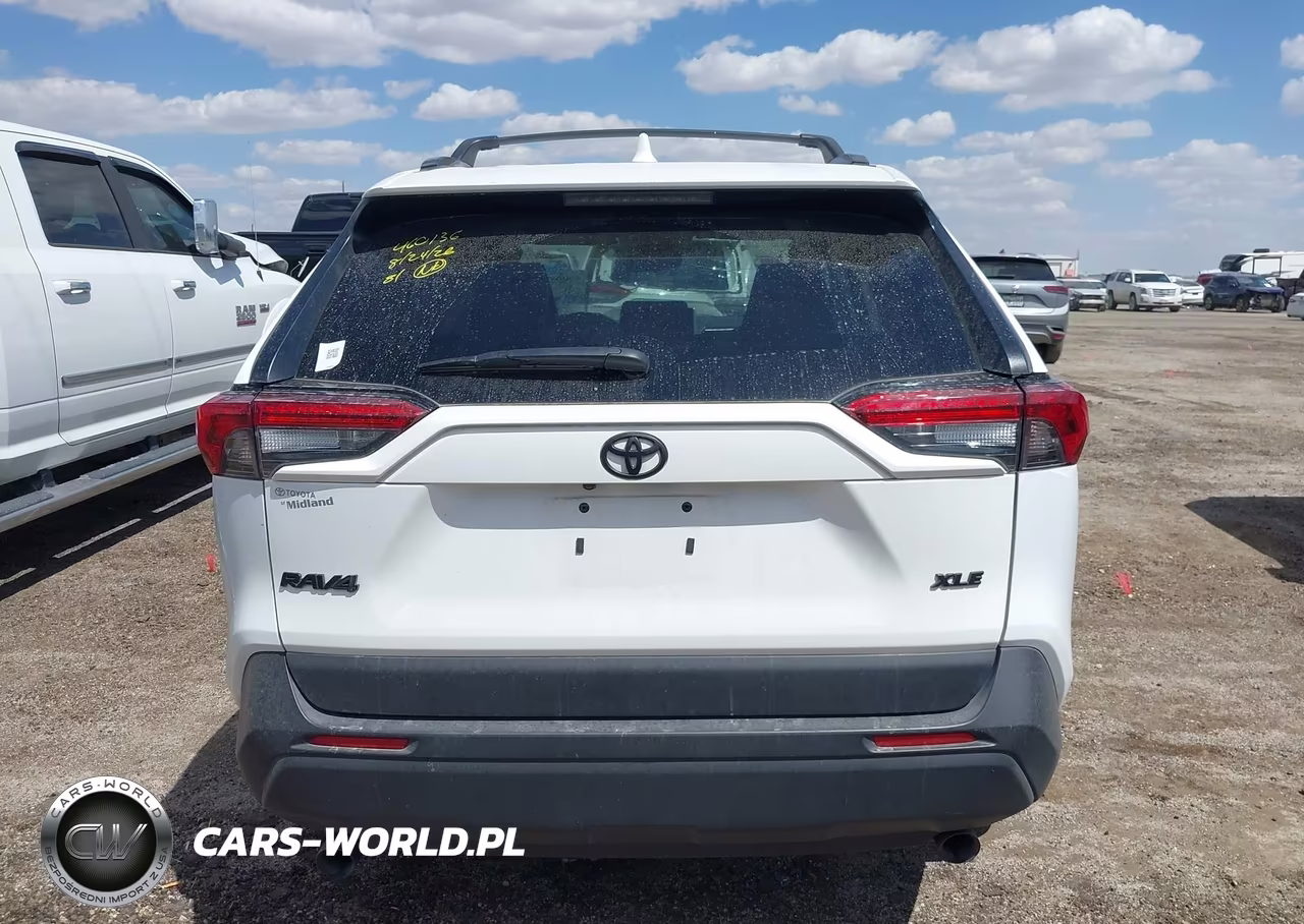 2024 Toyota Rav4 Xle VIN:2T3W1RFV4RW353686 - 17