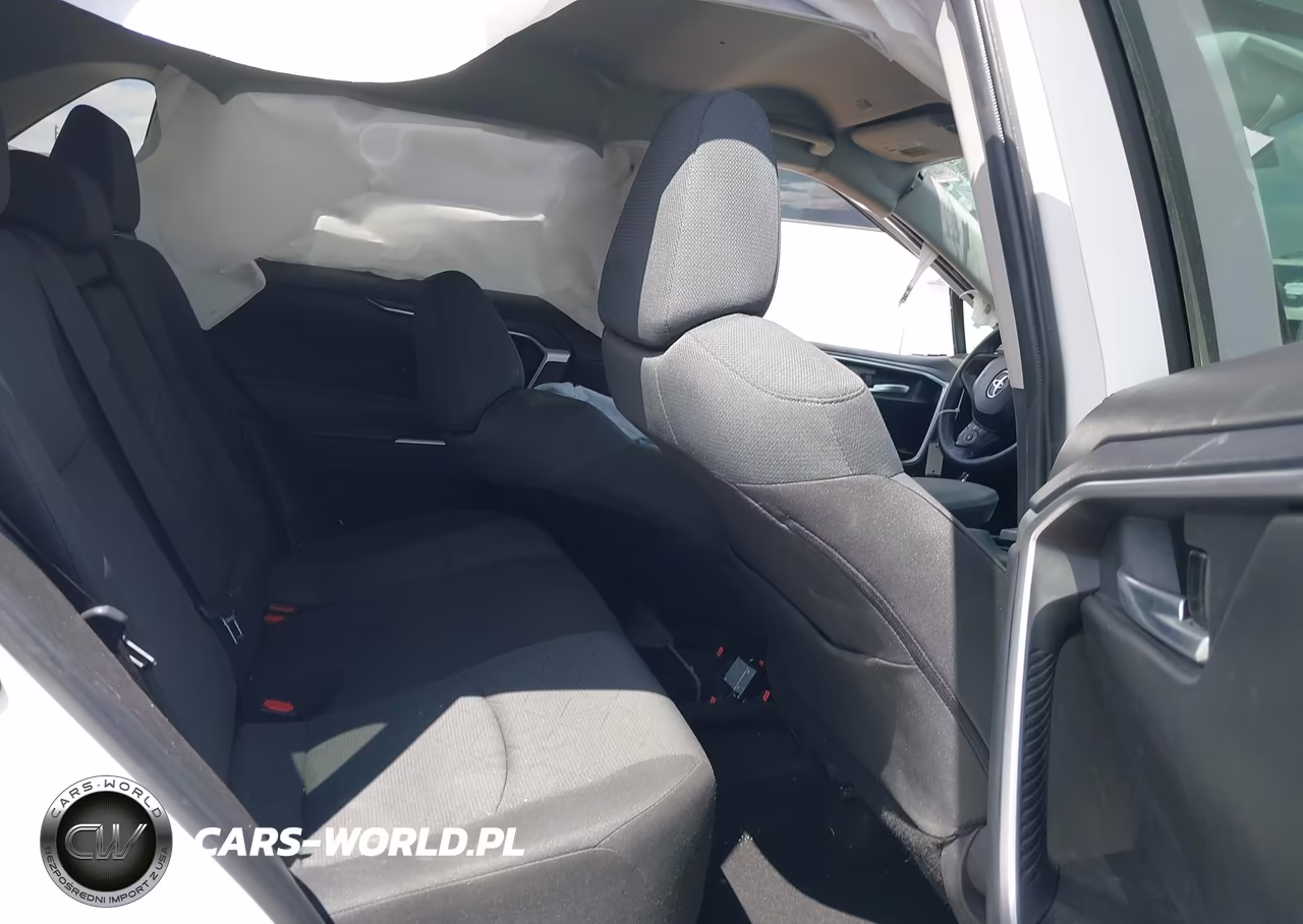 2024 Toyota Rav4 Xle VIN:2T3W1RFV4RW353686 - 8