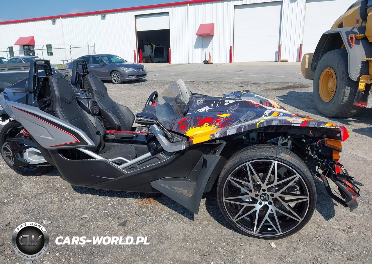 2017 Polaris Slingshot Slr VIN:57XAARFAXH8119832 - 15