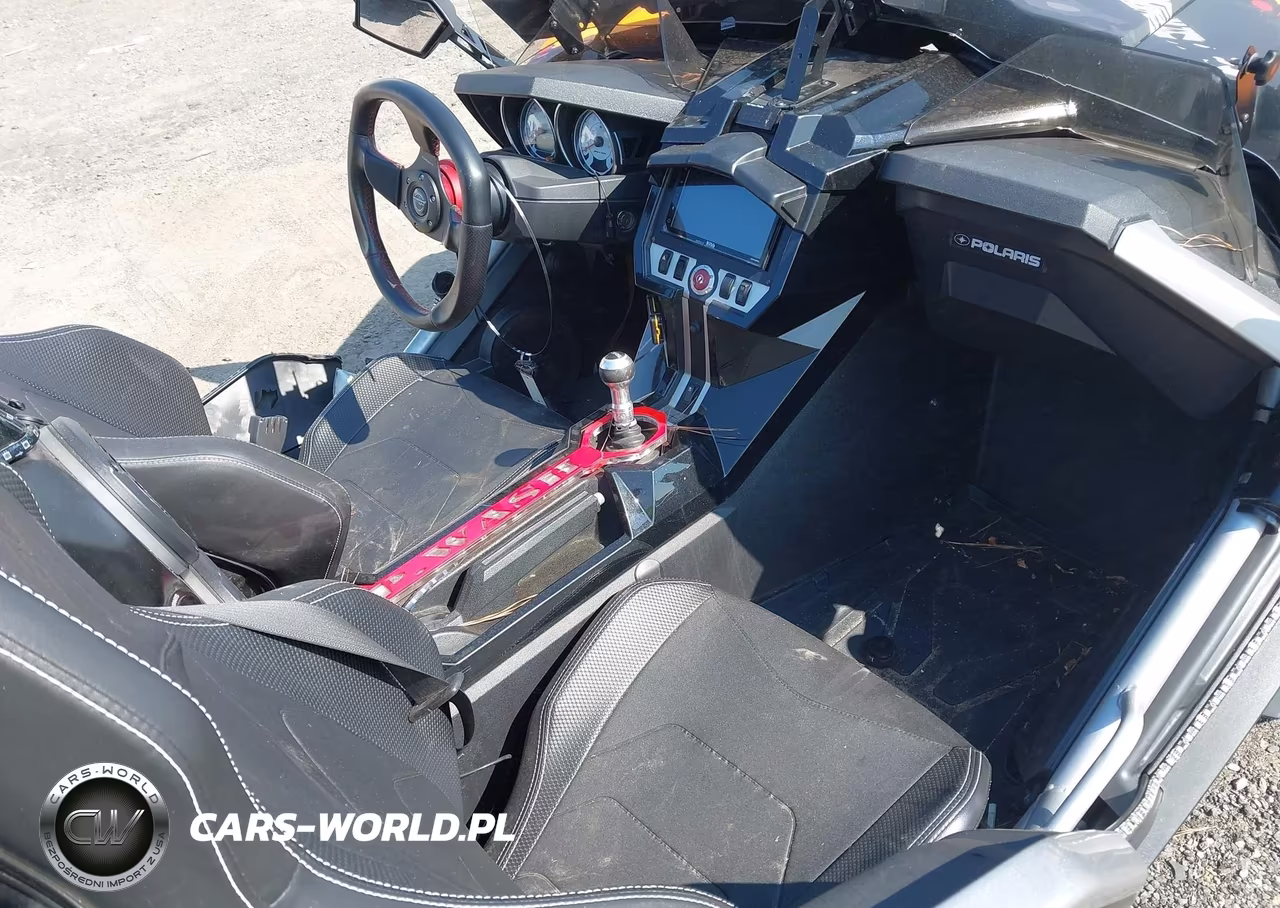 2017 Polaris Slingshot Slr VIN:57XAARFAXH8119832 - 5