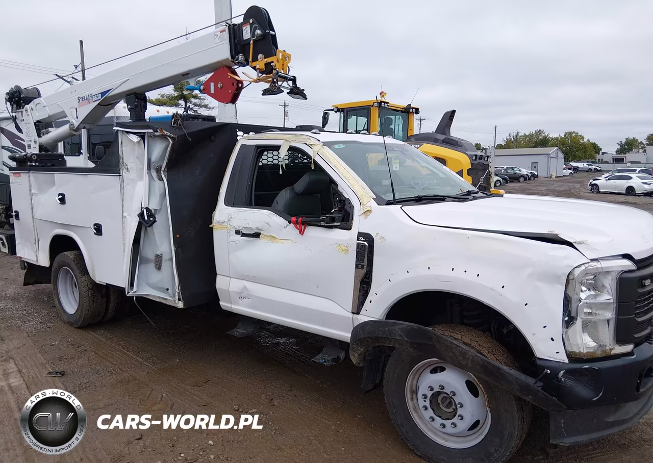 2023 Ford F-600 Chassis Xl-Xlt VIN:1FDFF6LT0PDA16019 - 11