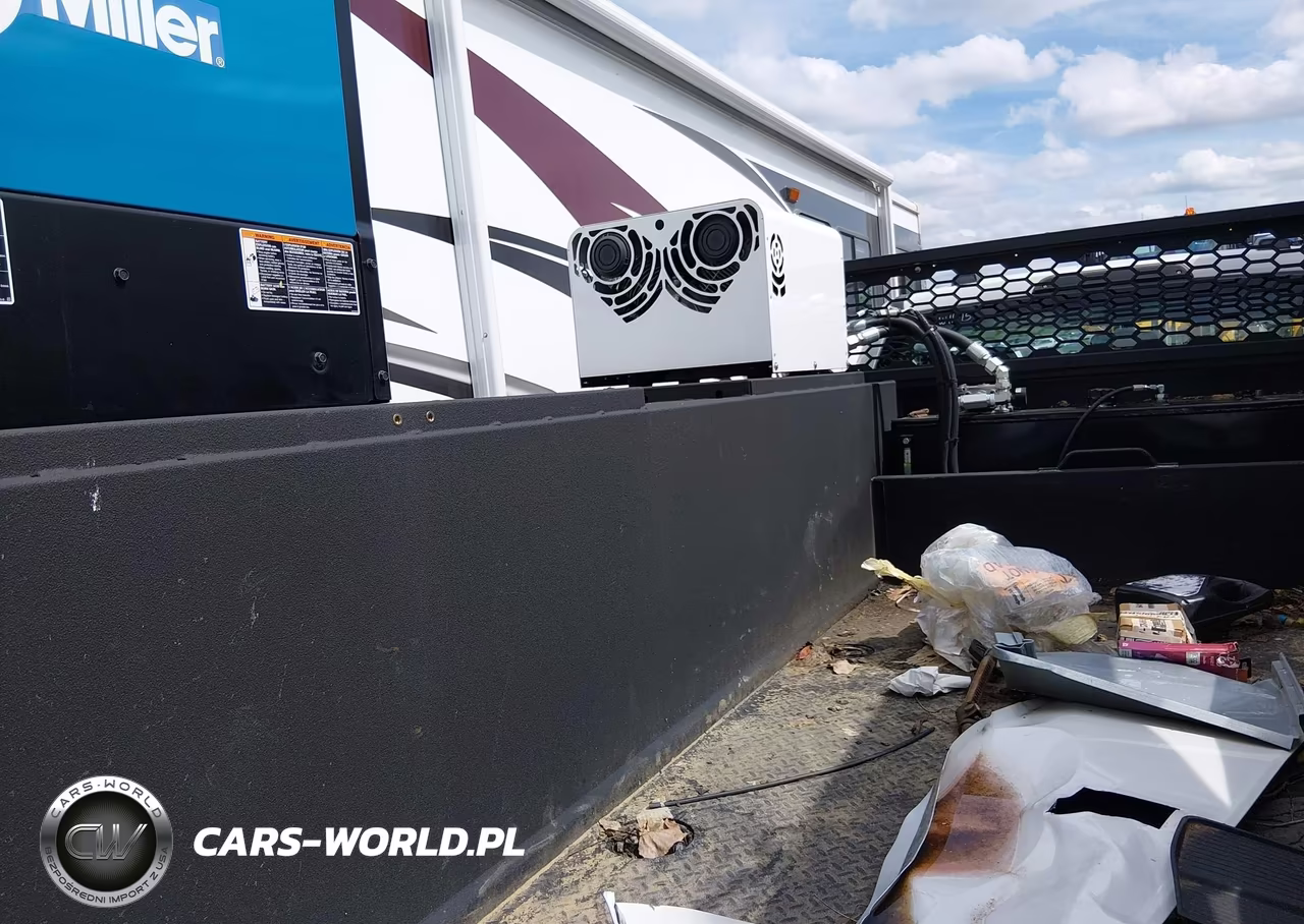 2023 Ford F-600 Chassis Xl-Xlt VIN:1FDFF6LT0PDA16019 - 14