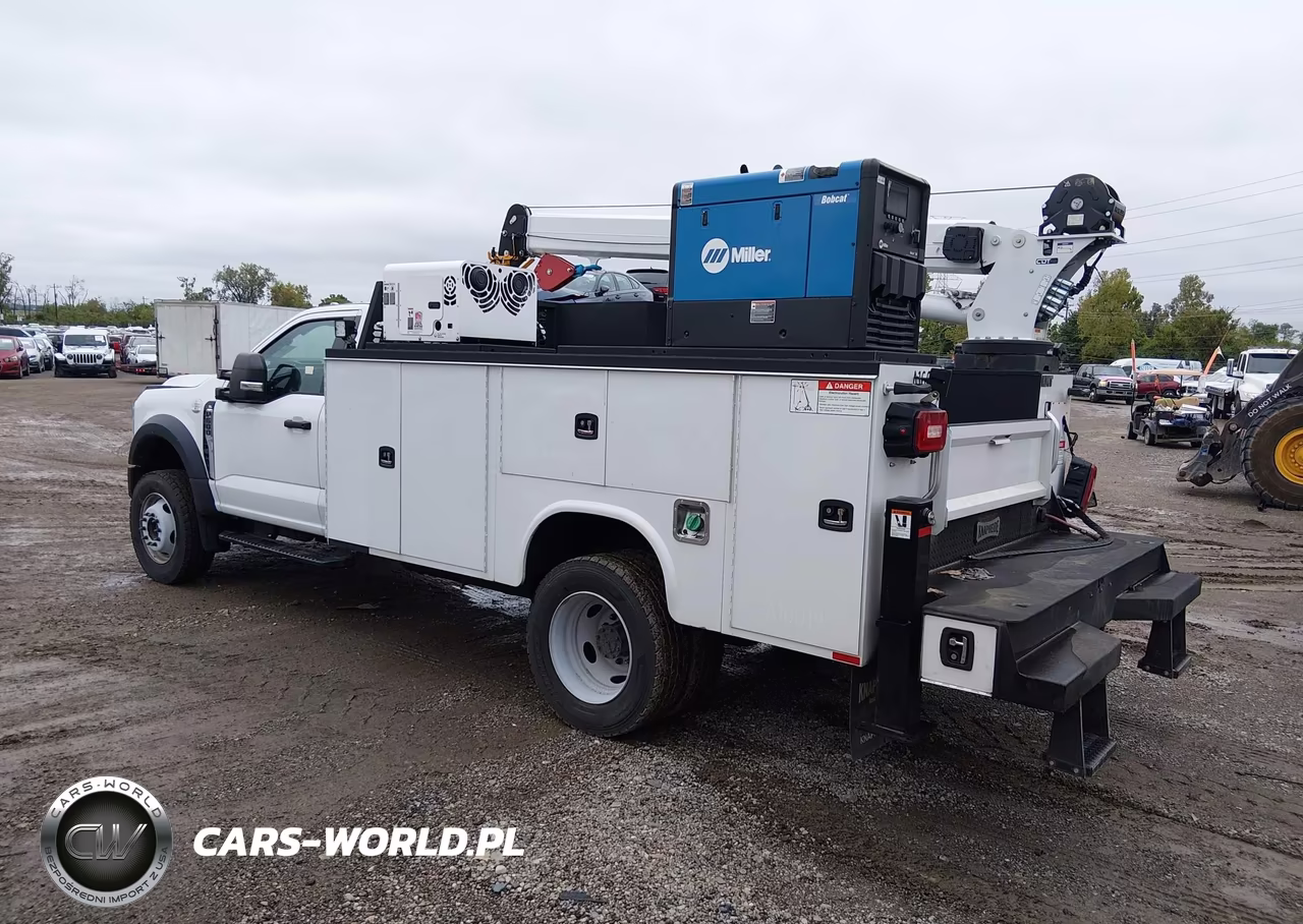 2023 Ford F-600 Chassis Xl-Xlt VIN:1FDFF6LT0PDA16019 - 3