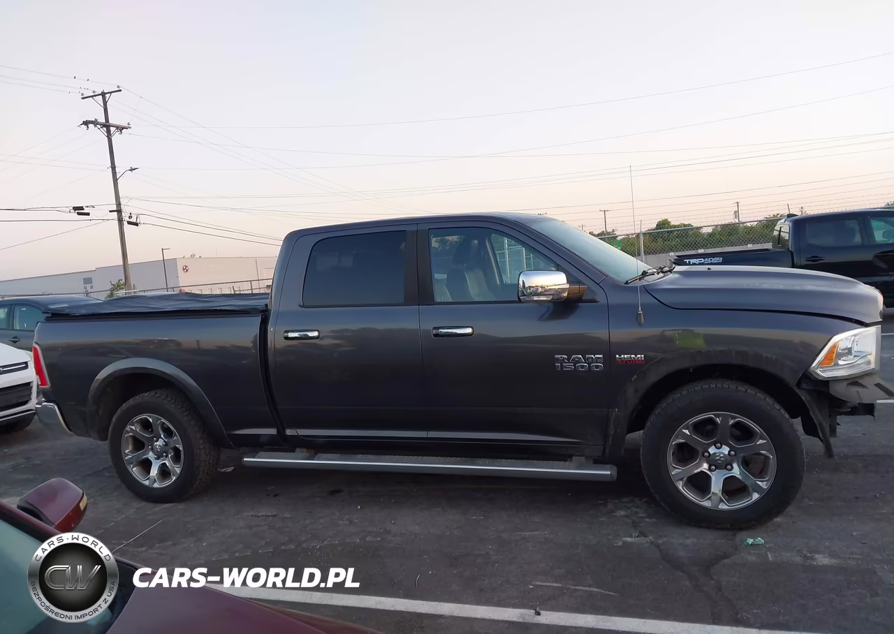 2014 Ram 1500 Laramie VIN:1C6RR7VT2ES231543 - 13