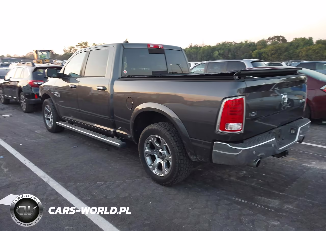 2014 Ram 1500 Laramie VIN:1C6RR7VT2ES231543 - 3