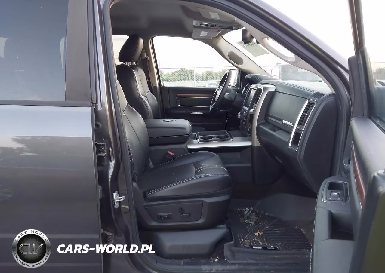2014 Ram 1500 Laramie VIN:1C6RR7VT2ES231543 - 5