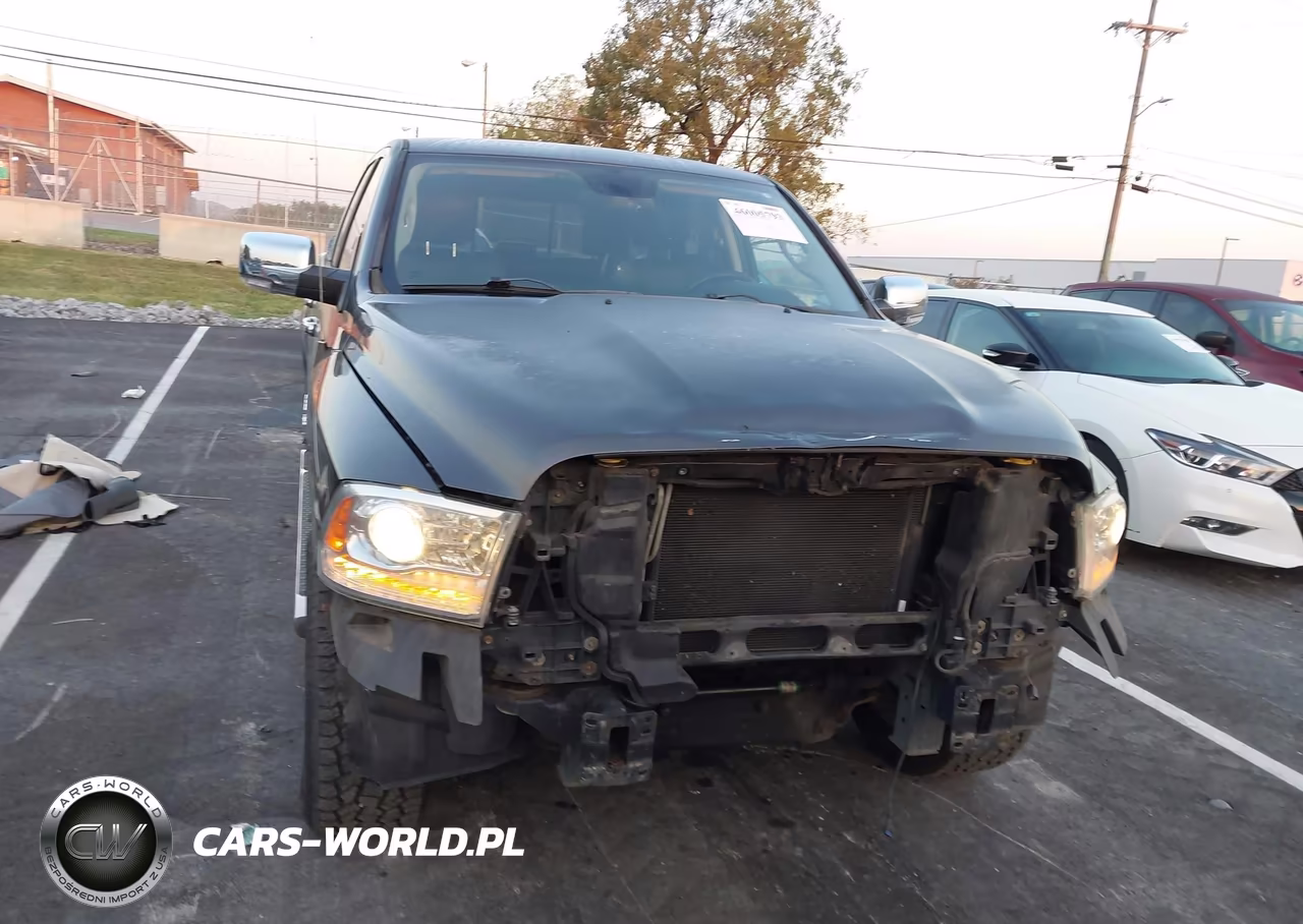 2014 Ram 1500 Laramie VIN:1C6RR7VT2ES231543 - 6