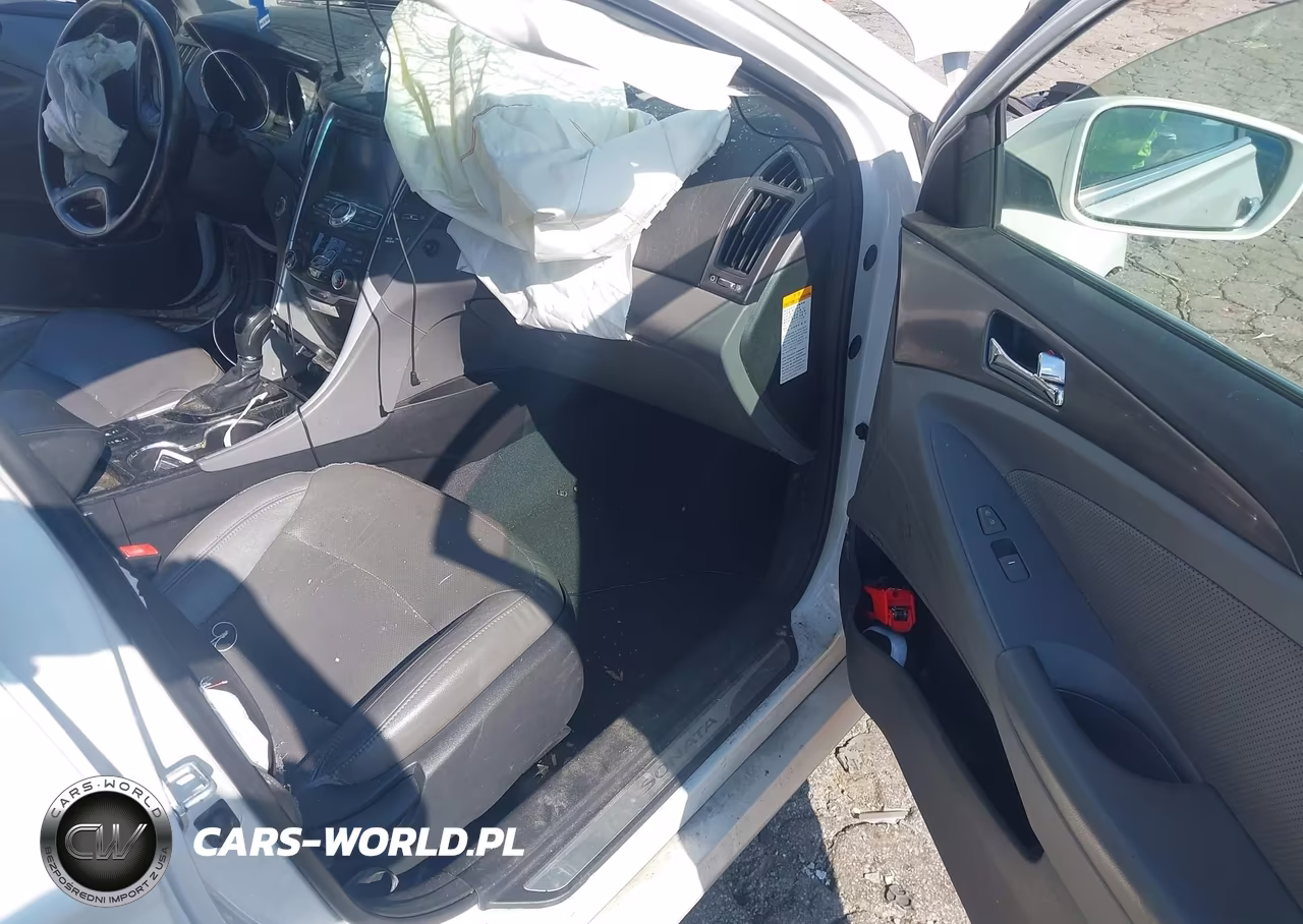 2013 Hyundai Sonata Hybrid Limited VIN:KMHEC4A46DA084732 - 5