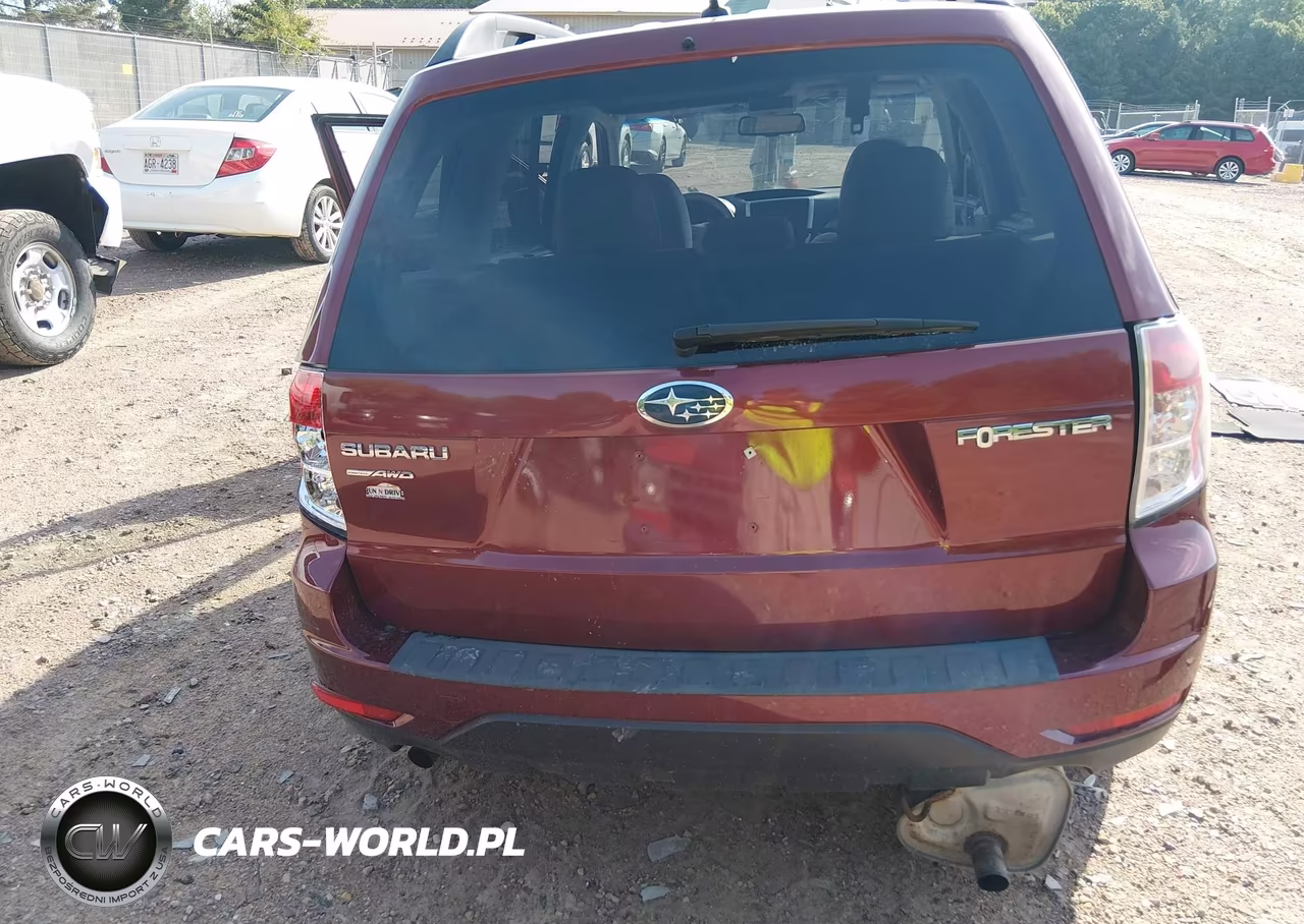 2012 Subaru Forester 2.5X Premium VIN:JF2SHADCXCH404913 - 17