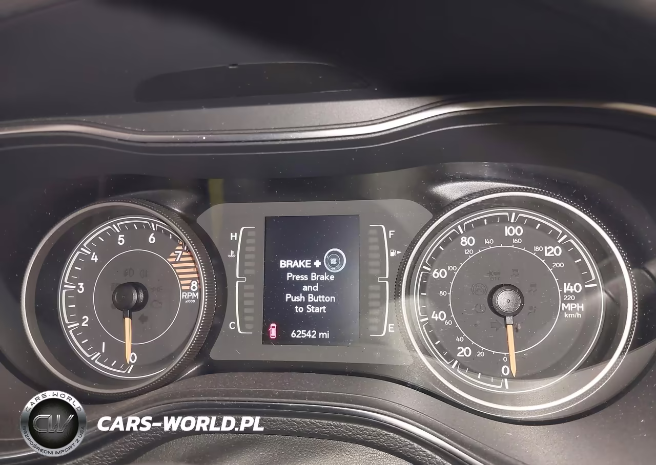 2019 Jeep Cherokee Altitude 4X4 VIN:1C4PJMLX6KD349252 - 7