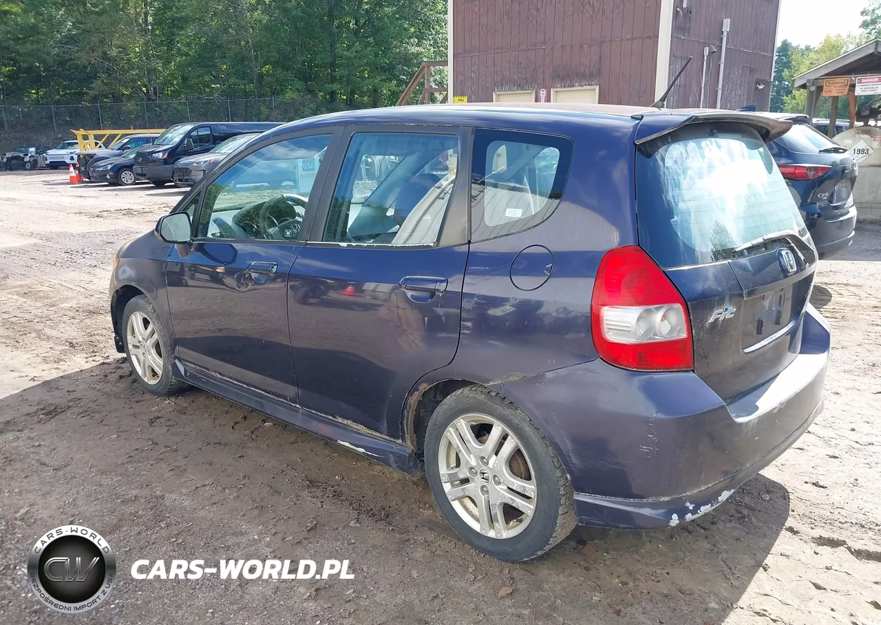 2008 Honda Fit Sport VIN:JHMGD37628S057829 - 3