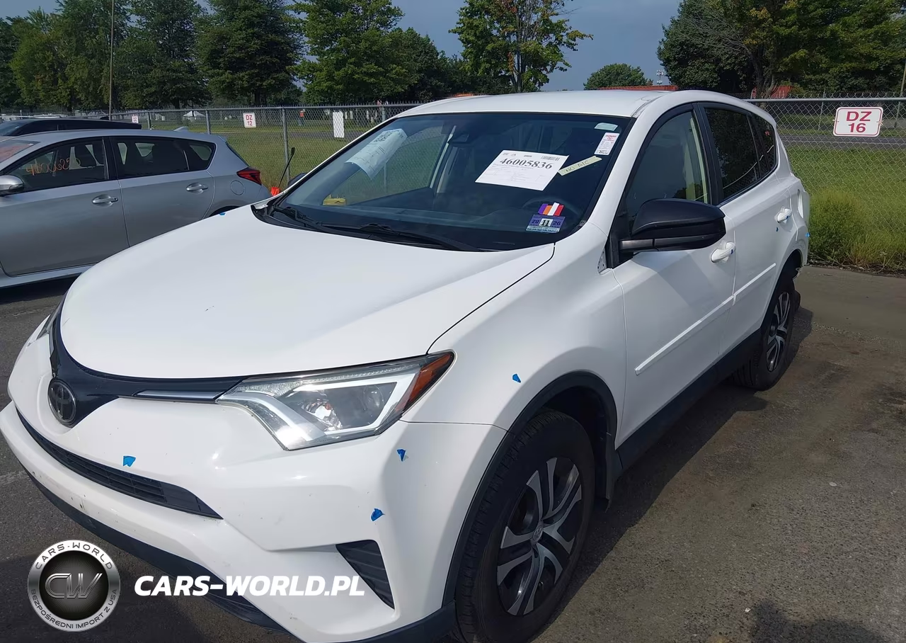 2018 Toyota Rav4 Le VIN:JTMBFREV0JJ177496 - 2