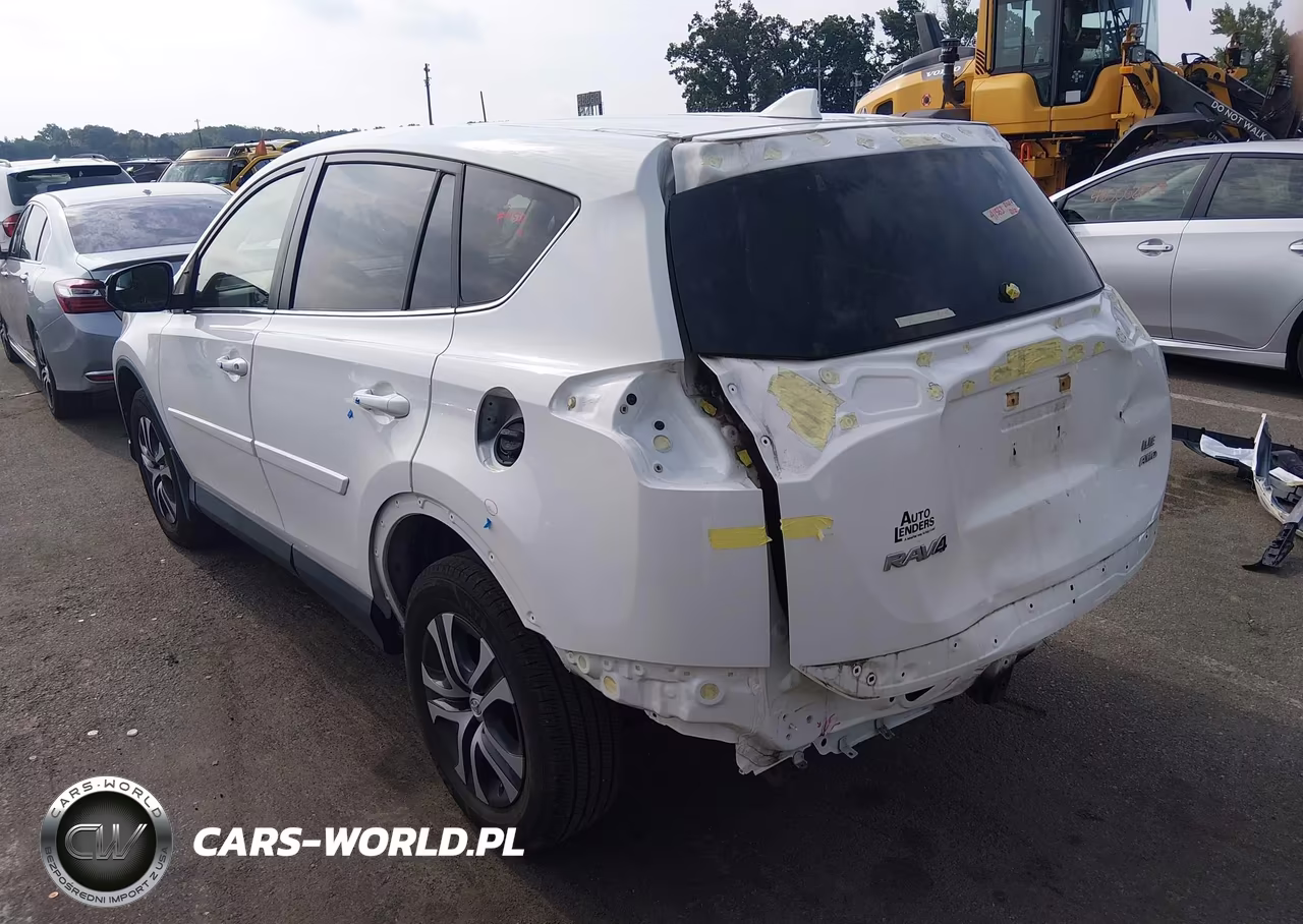 2018 Toyota Rav4 Le VIN:JTMBFREV0JJ177496 - 3