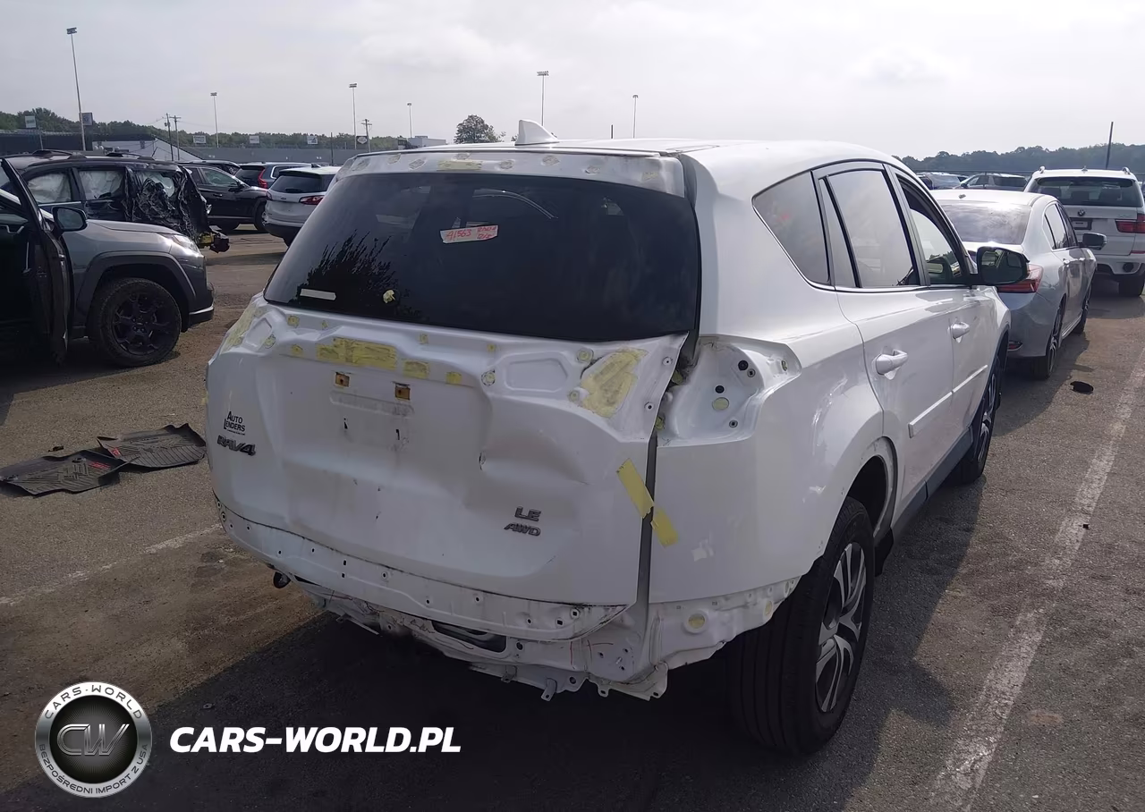 2018 Toyota Rav4 Le VIN:JTMBFREV0JJ177496 - 4
