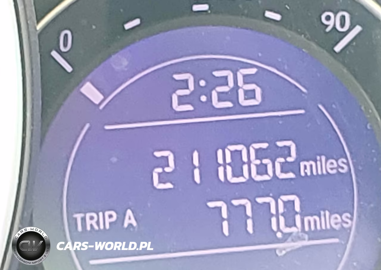 2019 Honda Fit Lx VIN:3HGGK5H44KM705737 - 16