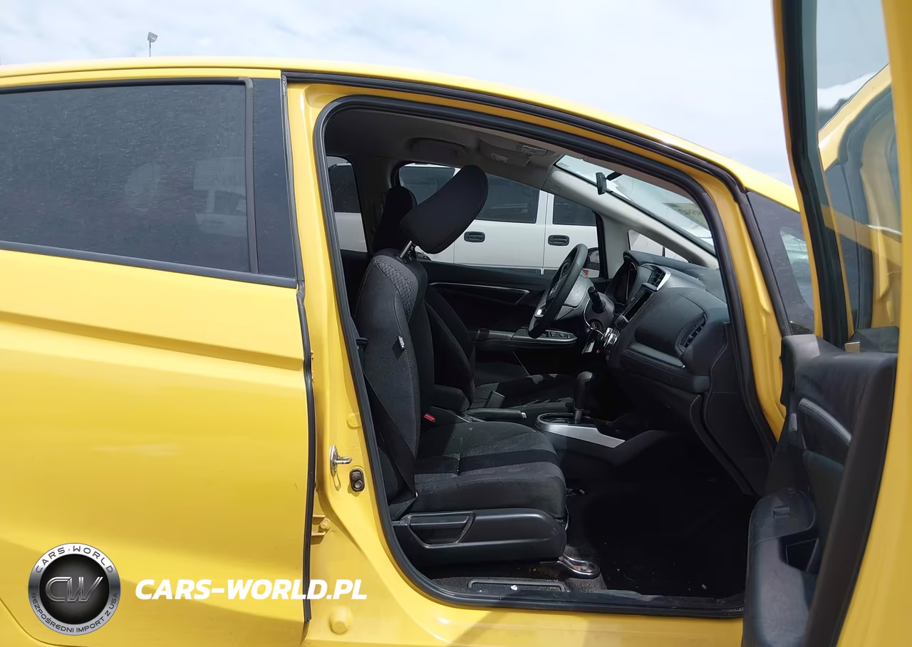 2019 Honda Fit Lx VIN:3HGGK5H44KM705737 - 5
