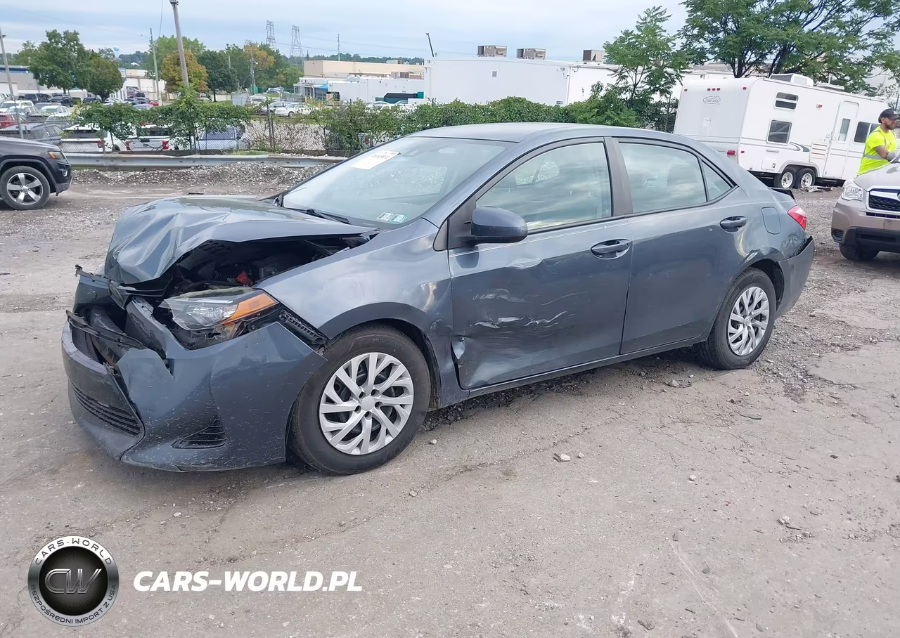 2017 Toyota Corolla Le VIN:2T1BURHE5HC859796 - 2