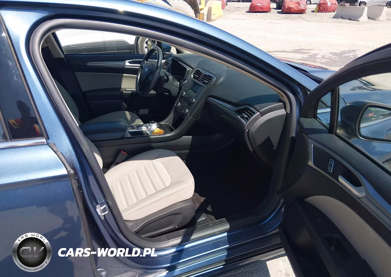 2018 Ford Fusion Hybrid S VIN:3FA6P0UUXJR271576 - 5