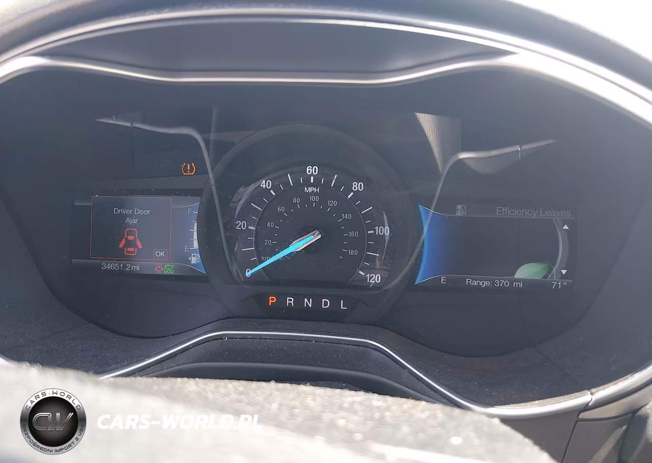 2018 Ford Fusion Hybrid S VIN:3FA6P0UUXJR271576 - 7
