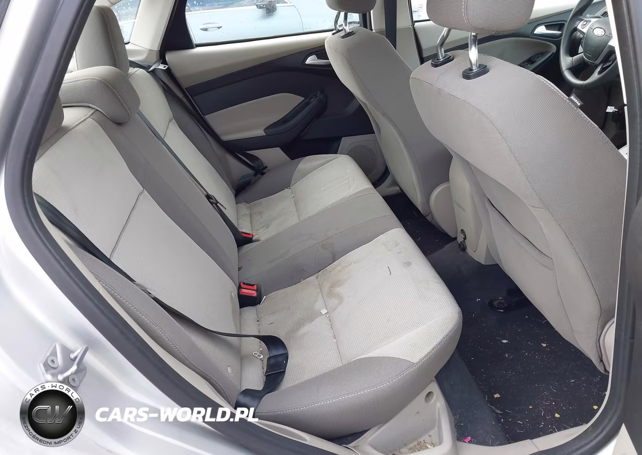 2012 Ford Focus Se VIN:1FAHP3F28CL232458 - 8