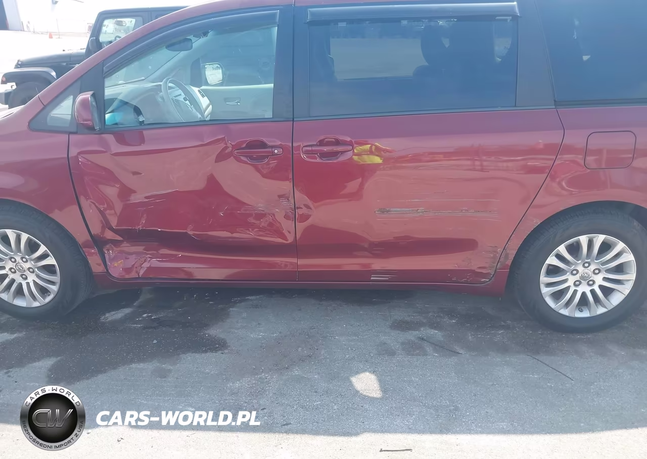 2013 Toyota Sienna Xle V6 8 Passenger VIN:5TDYK3DCXDS361757 - 6
