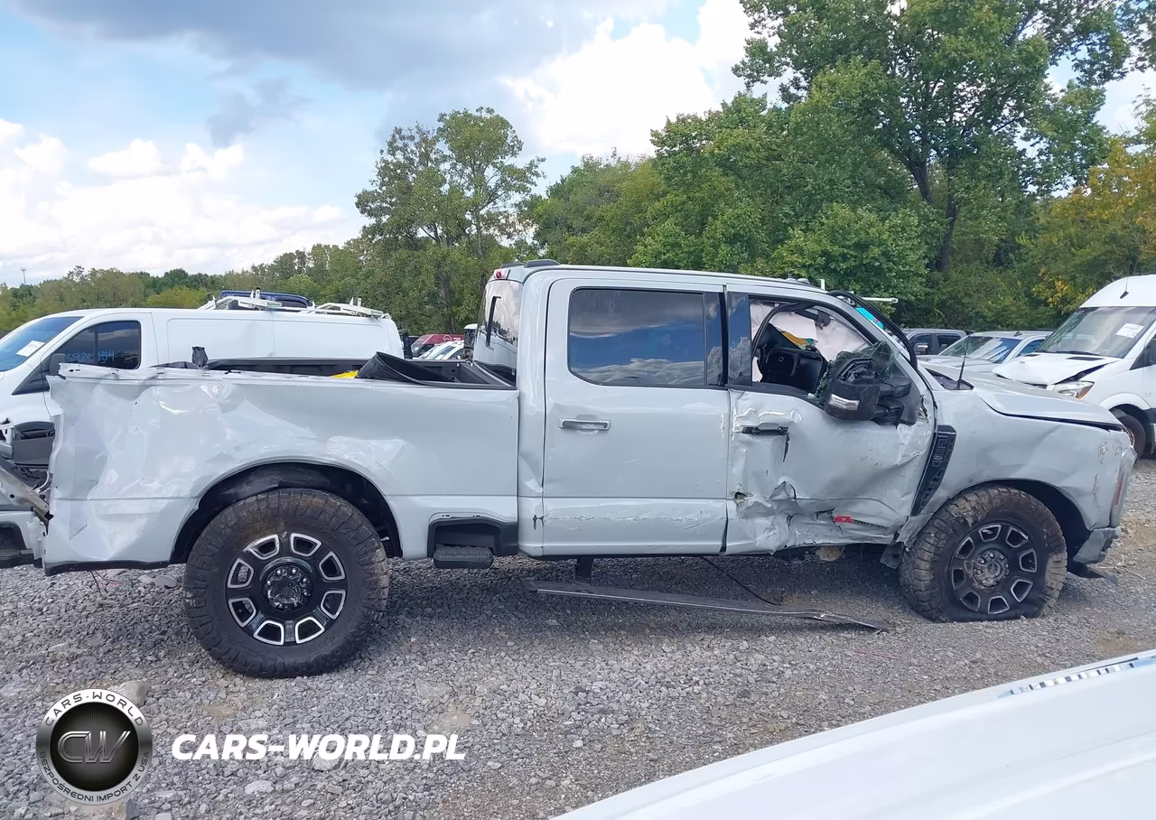 2026 Ford F-250 Platinum VIN:1FT8W2BM8TEC13251 - 12