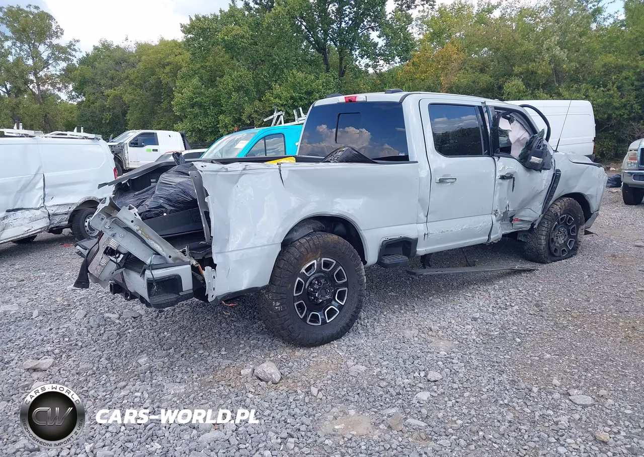 2026 Ford F-250 Platinum VIN:1FT8W2BM8TEC13251 - 4