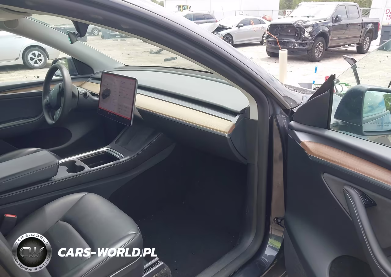 2024 Tesla Model Y Long Range Single Motor Rear-Wheel Drive-Rwd VIN:7SAYGDED5RF091799 - 5