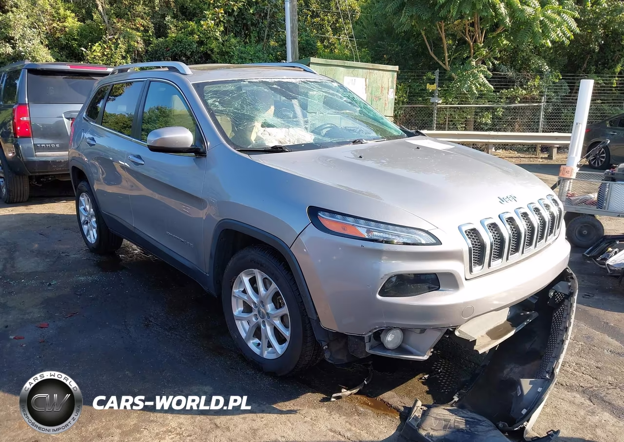 2015 Jeep Cherokee Latitude – zdjęcie 1 z 17
