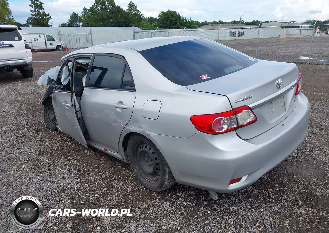 2011 Toyota Corolla Le VIN:2T1BU4EE3BC600318 - 3