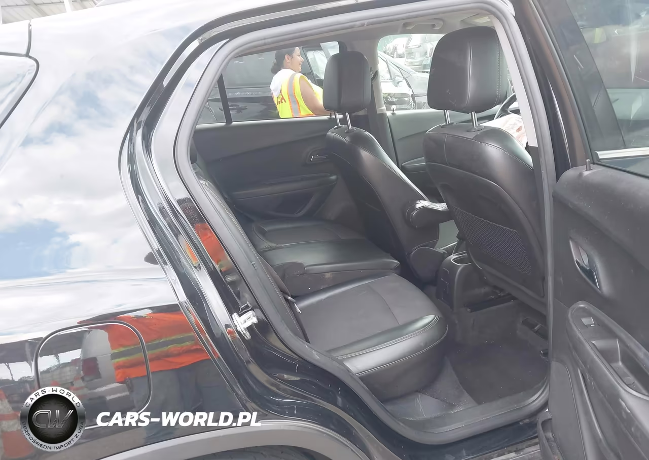2019 Chevrolet Trax Lt VIN:KL7CJLSB3KB747266 - 8